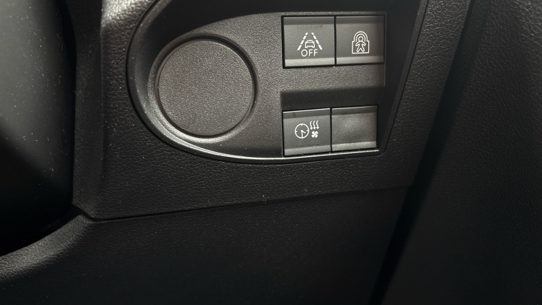 Vauxhall Combo Life 100kW SE 50kWh 5dr Auto Electric Estate